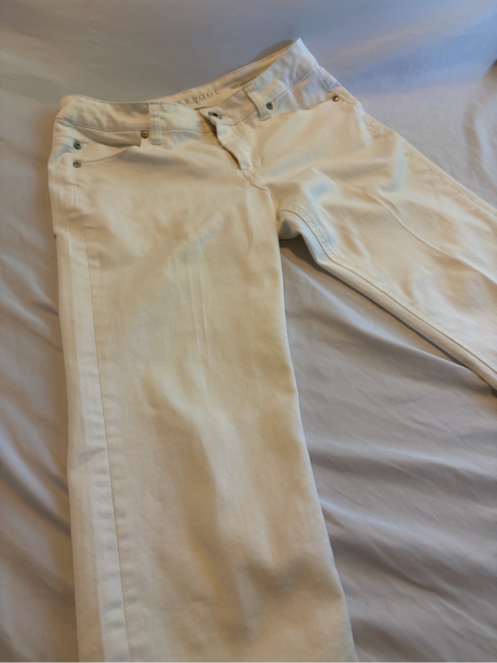 Liverpool Jeans Company White Michelle Capri Sizes 30-10